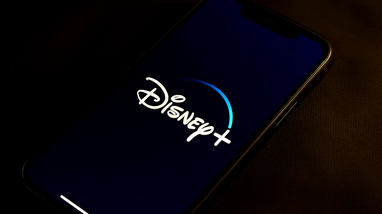 Disney+"